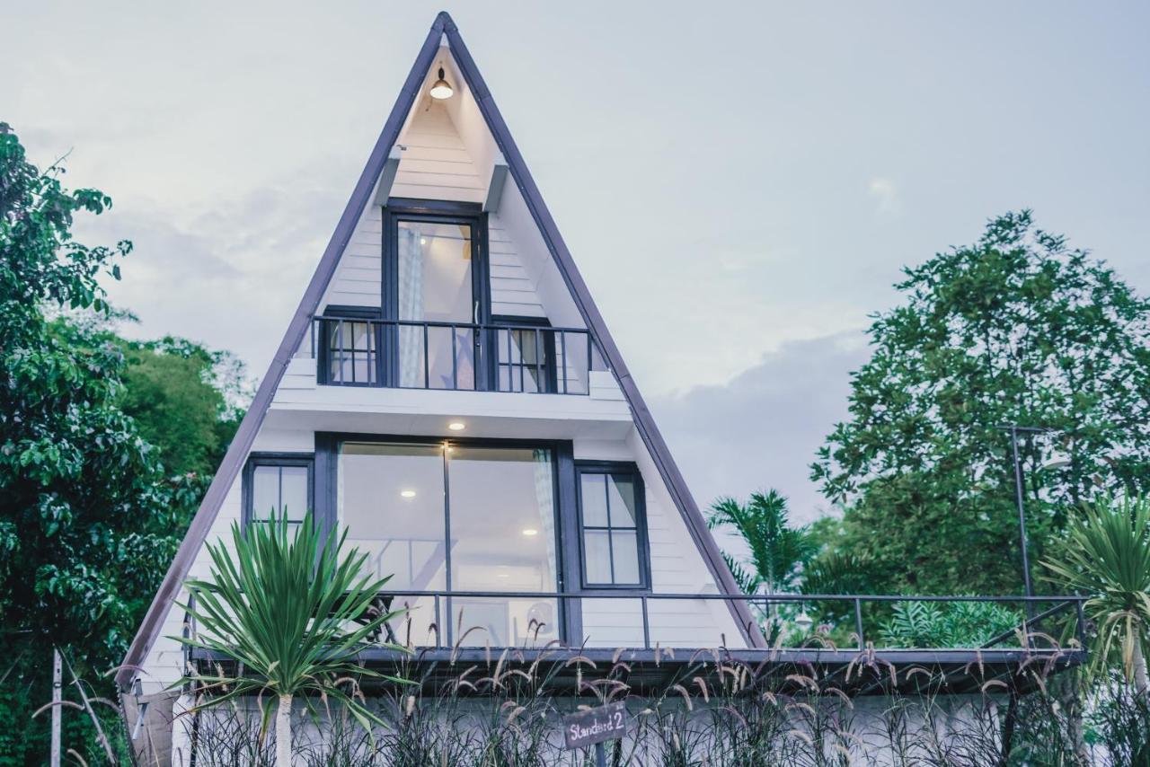 Nang Non Camping Ville นางนอนแค้มป์ปิ้งวิลล์ Mae Sai Luaran gambar